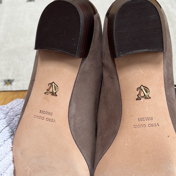 Vince camuto signature VI-NOVA shoes 8.5 M - Picture 5 of 6